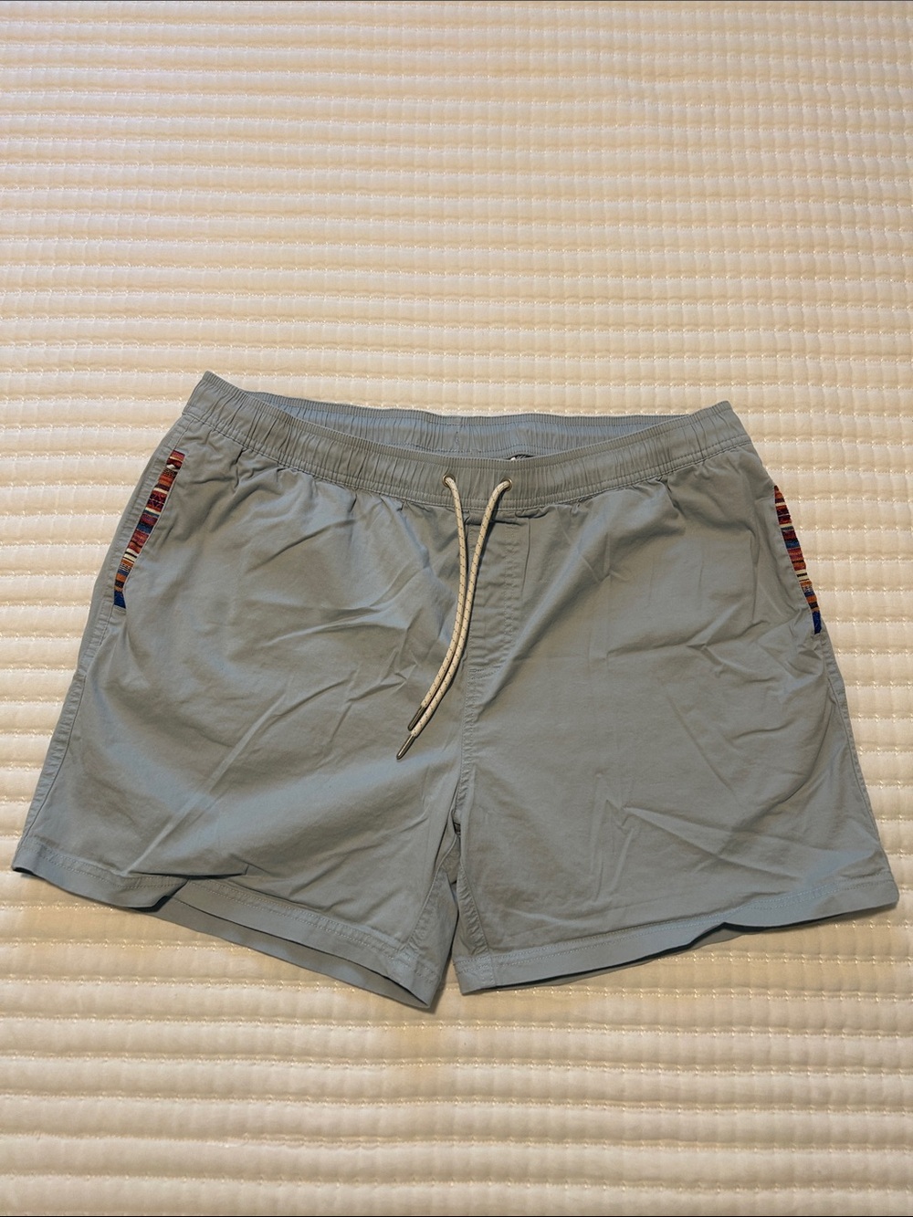 Wowie Men's Light Blue Athletic Drawstring Shorts with Accent Trim XL